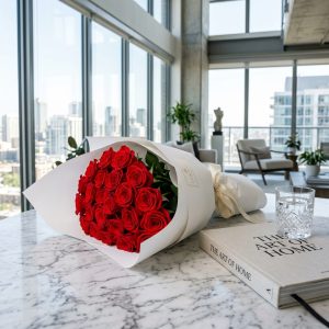 Beyaz Lüks Ambalajında 20'li Kırmızı Gül Buketi - Görsel 3